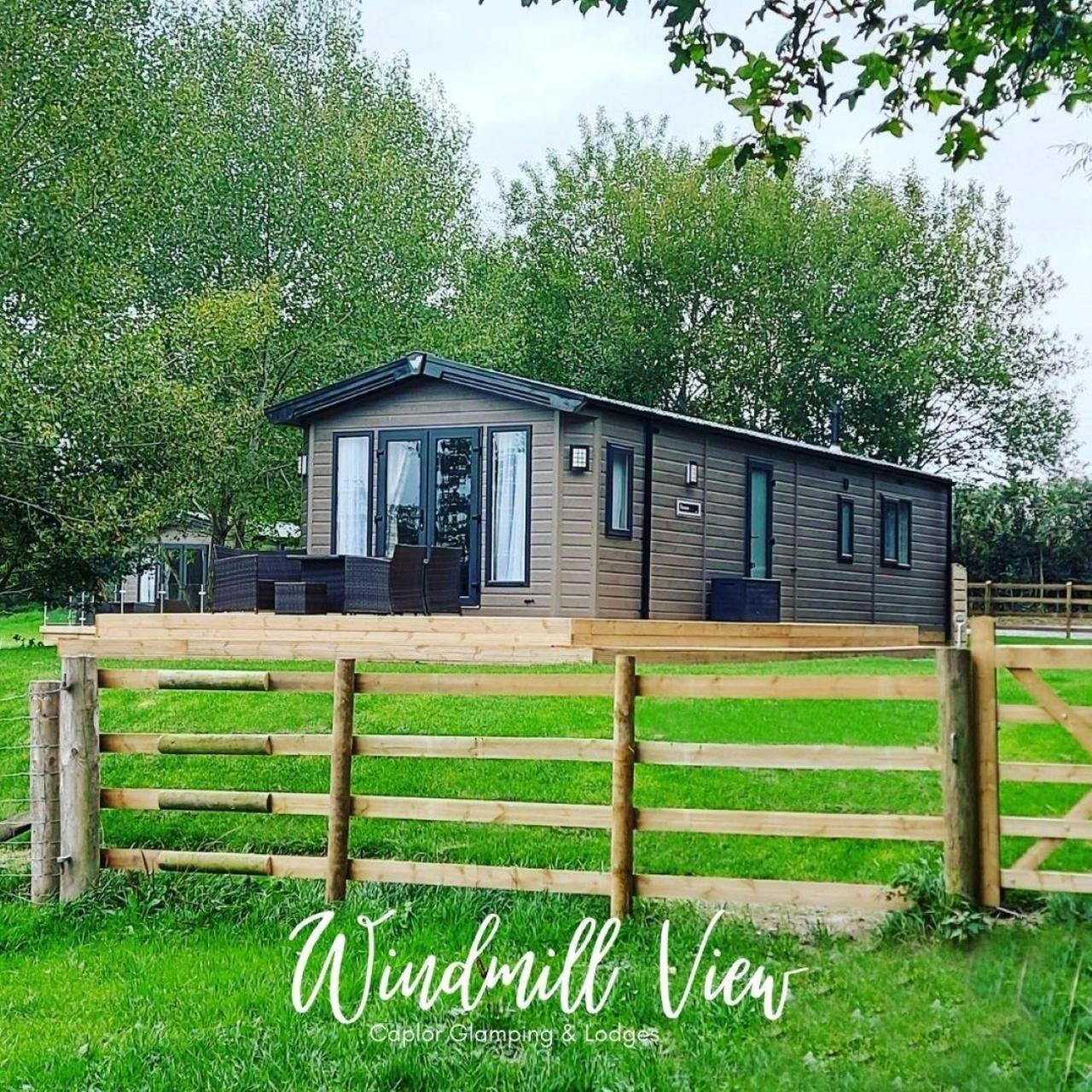 Caplor Glamping & Lodges Hereford Exterior foto